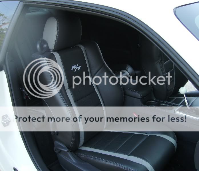 Dodge Challenger Race Seats