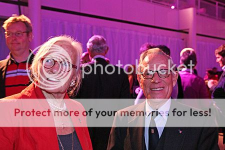 Oud-burgemeester Havermans met vrouw tijdens Nieuwjaarsreceptie Den Haag