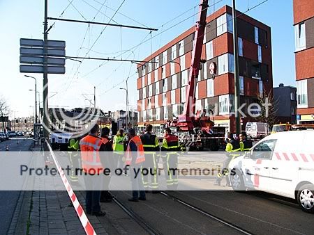 Tram ontspoord in Den Haag