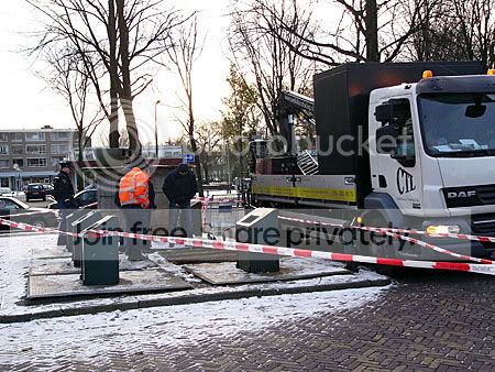 gebied rond container wordt bekeken