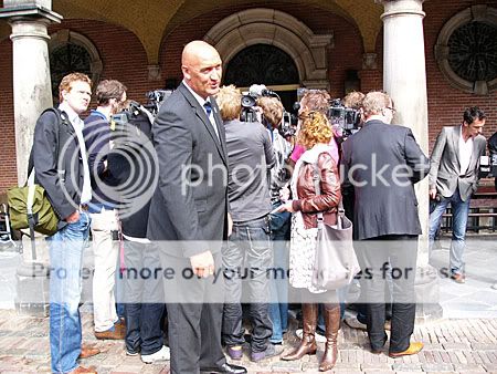 Grote persbelangstelling tijdens bezoeken fractieleiders aan informateur