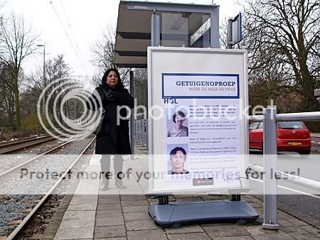 Billboards getuigenoproep Parnassia doden Den Haag geplaatst