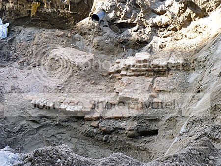 Resten Middeleeuwse poort gevonden in Den Haag