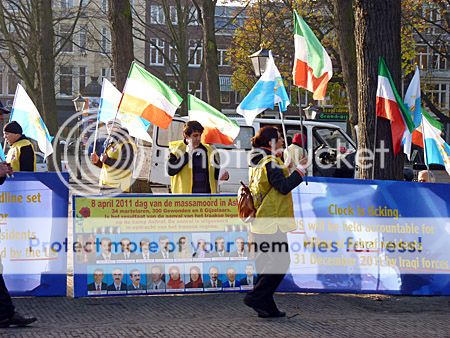 Demonstratie Iraniërs voor Amerikaanse Ambassade Den Haag voor Kamp Ashraf