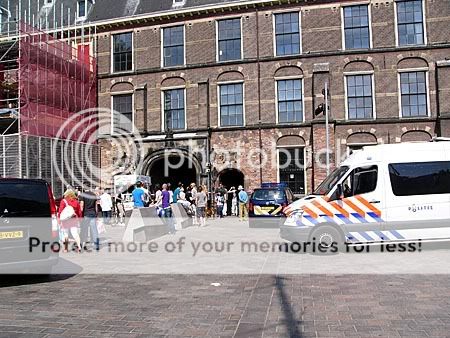 Binnenhof ontruimd wegens ‘verdacht pakketje’