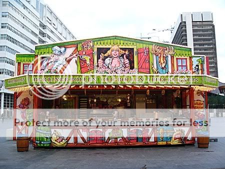 de oliebollenkraam op het Spuiplein