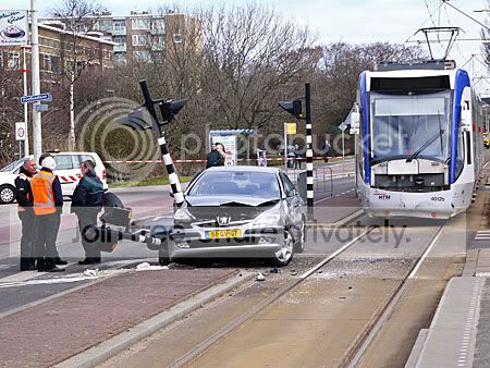Ernstig ongeval met auto en RR voertuig