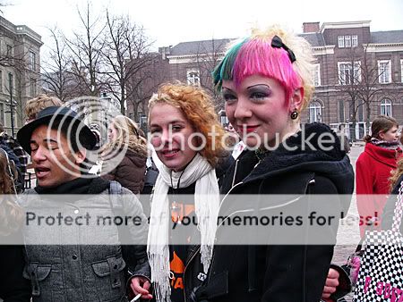 kleurrijke demonstranten