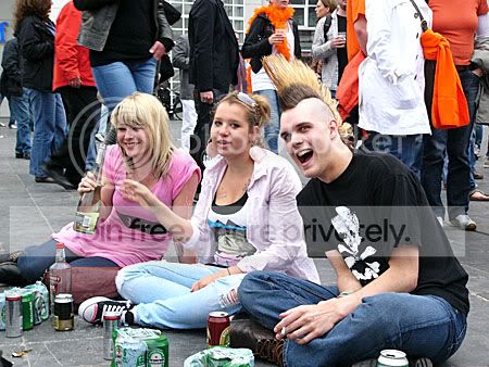 gezellig samen de Nach vieren