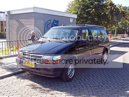 Onze Chrysler; toen nog heel.....